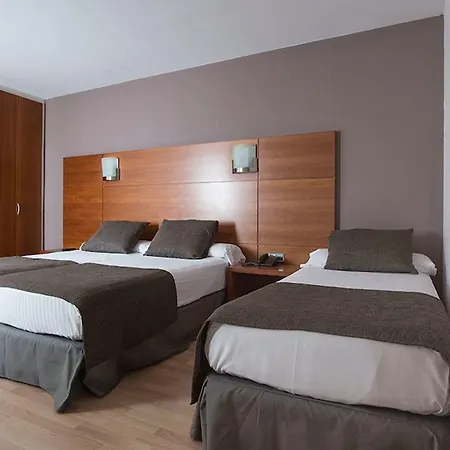Via Augusta Hotell 2*