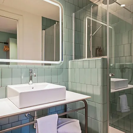 Hotell Via Augusta Barcelona