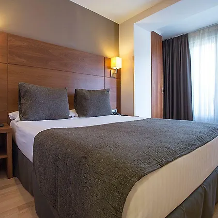 Via Augusta 2* Barcelona