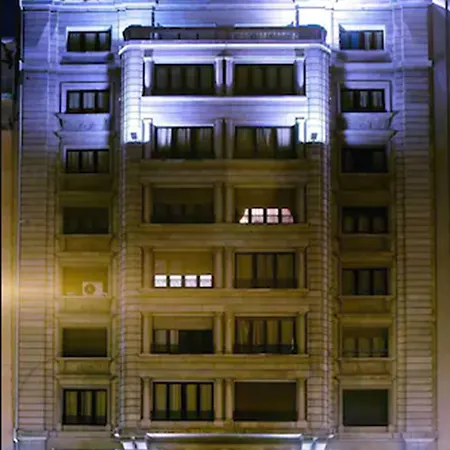 Via Augusta 2* Barcelona