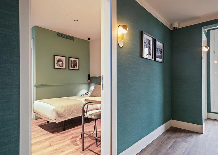 维亚奥古斯塔酒店 2*