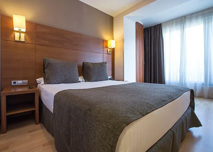 维亚奥古斯塔酒店 2* 巴塞罗那