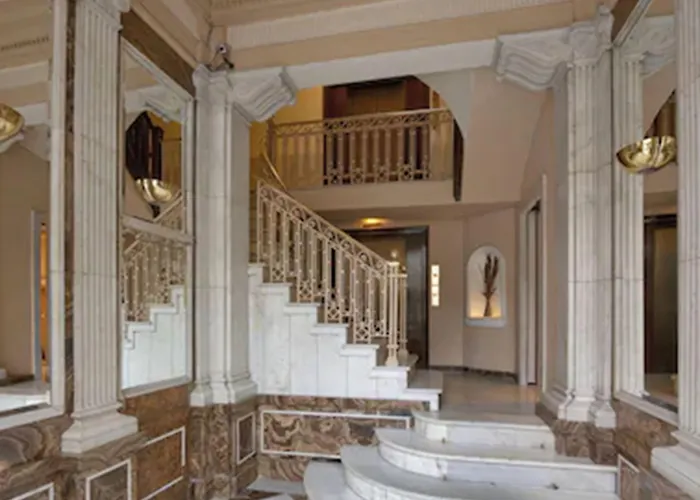 维亚奥古斯塔酒店