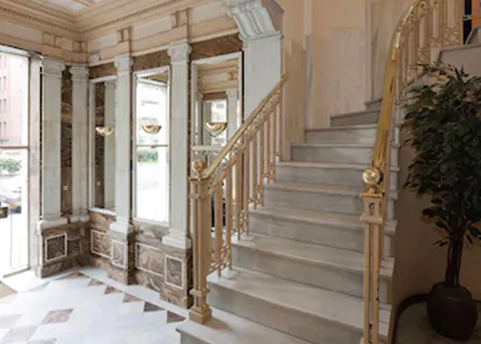 维亚奥古斯塔酒店 酒店