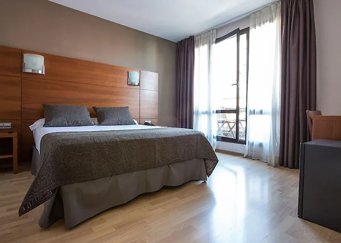 维亚奥古斯塔酒店 2* 巴塞罗那