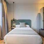 Hotel Via Augusta 2*