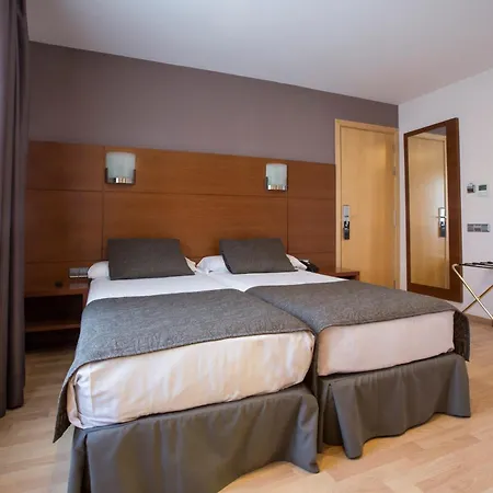 Via Augusta Hotell 2*