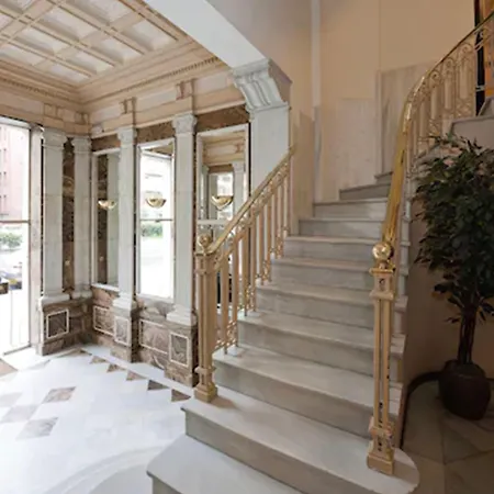 ビア アウグスタ ホテル